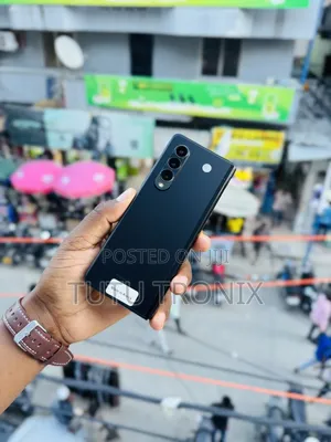 New Samsung Galaxy Z Fold 3 256 GB Black