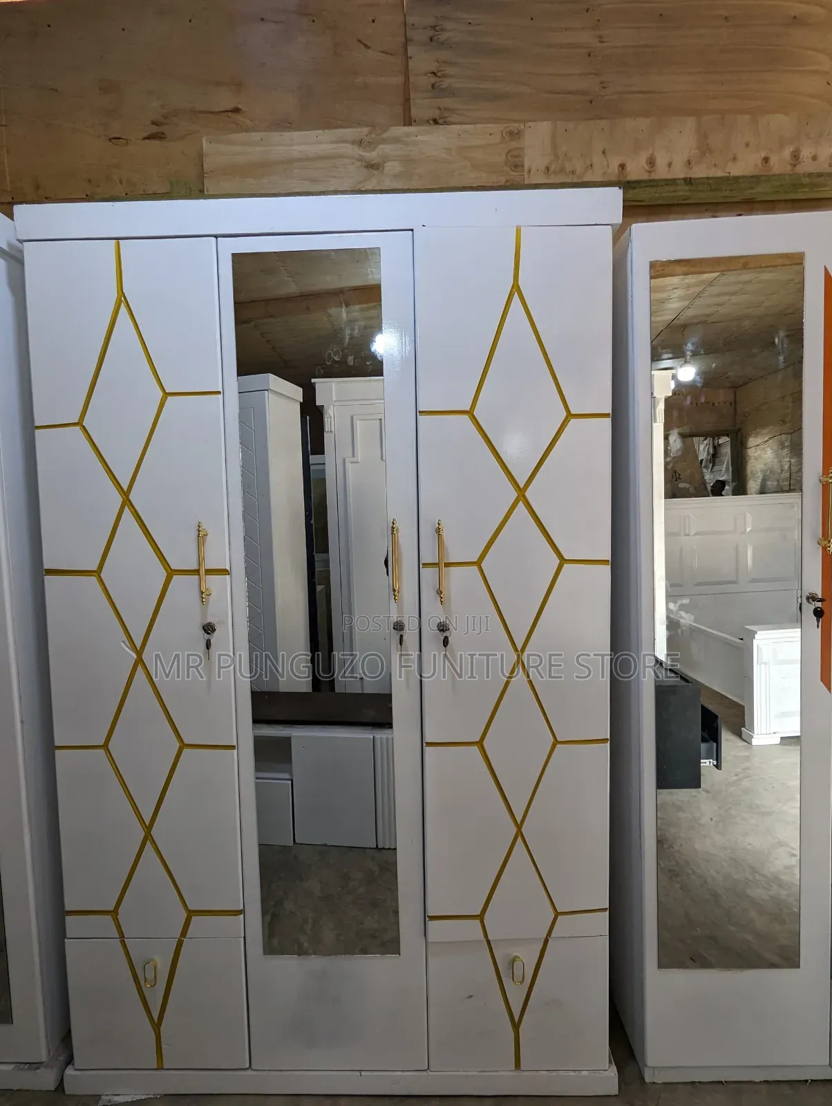 Bed Room Wardrobe