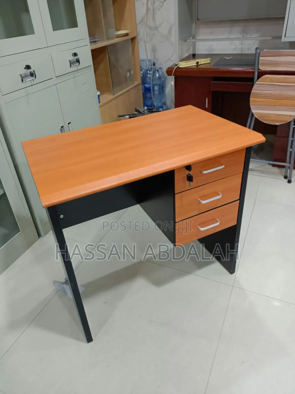 Office Table Cm90