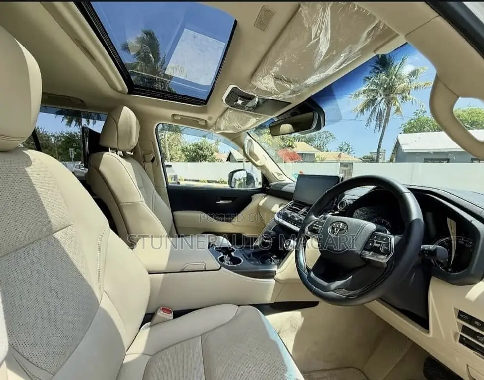 New Toyota Land Cruiser 2024 Pearl