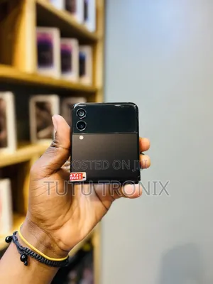 Samsung Galaxy Z Flip 3 128 GB Black