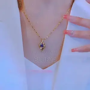 Fashionable Titanium Steel Collarbone Chain, Elegant Purple Zircon