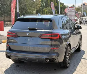 BMW X5 2022 Gray