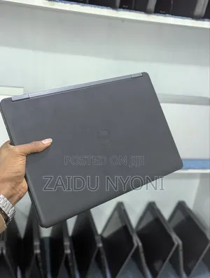 New Laptop Dell Latitude 5450 8GB Intel Core I5 SSD 256GB