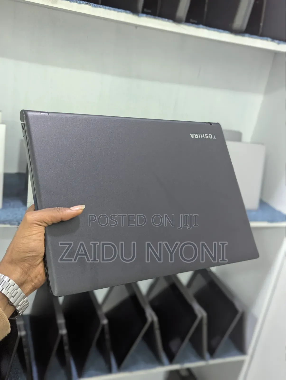 New Laptop Toshiba Tecra C50 4GB Intel SSD 128GB