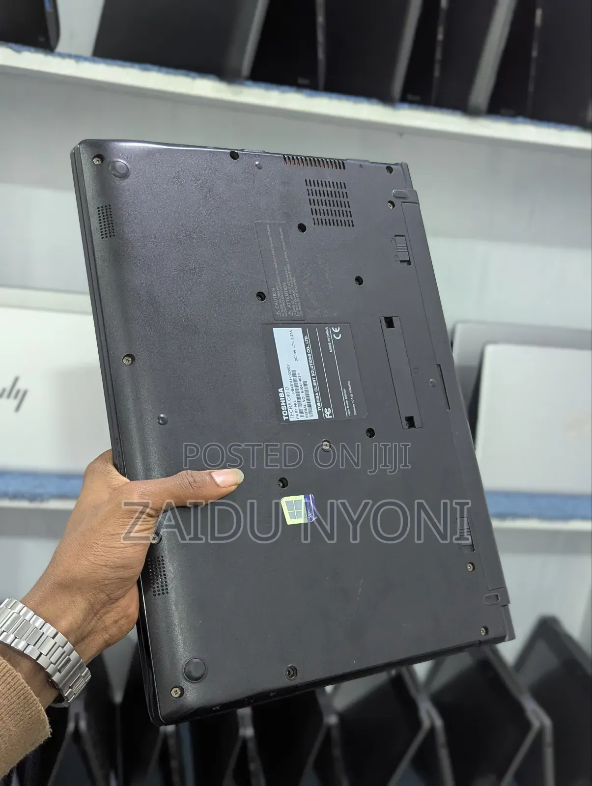 New Laptop Toshiba Tecra C50 4GB Intel SSD 128GB