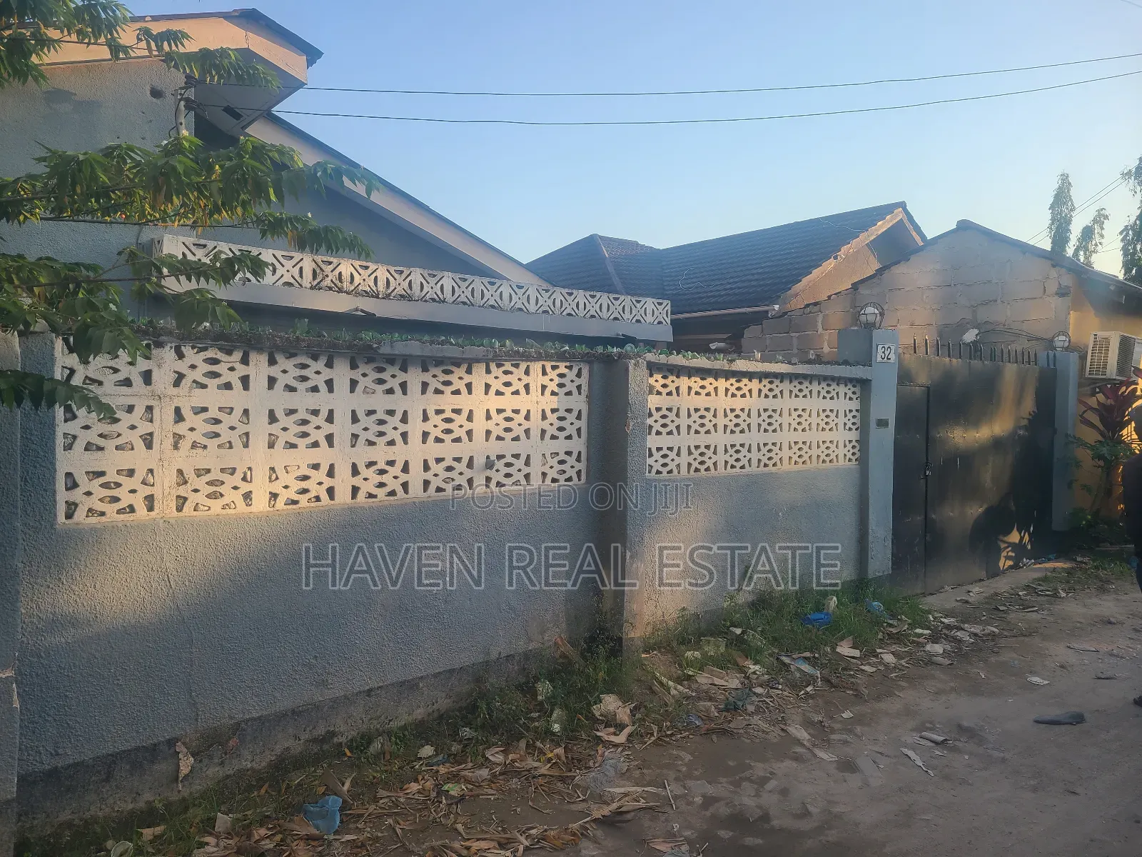 4bdrm House in Mikocheni for rent