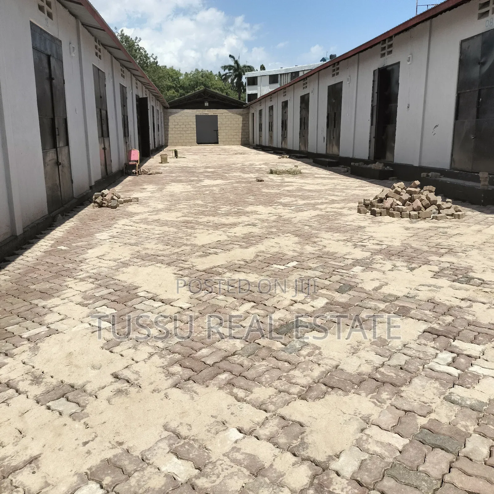 Warehouse for Rent Ilala Boma(1.5m-2.5m)