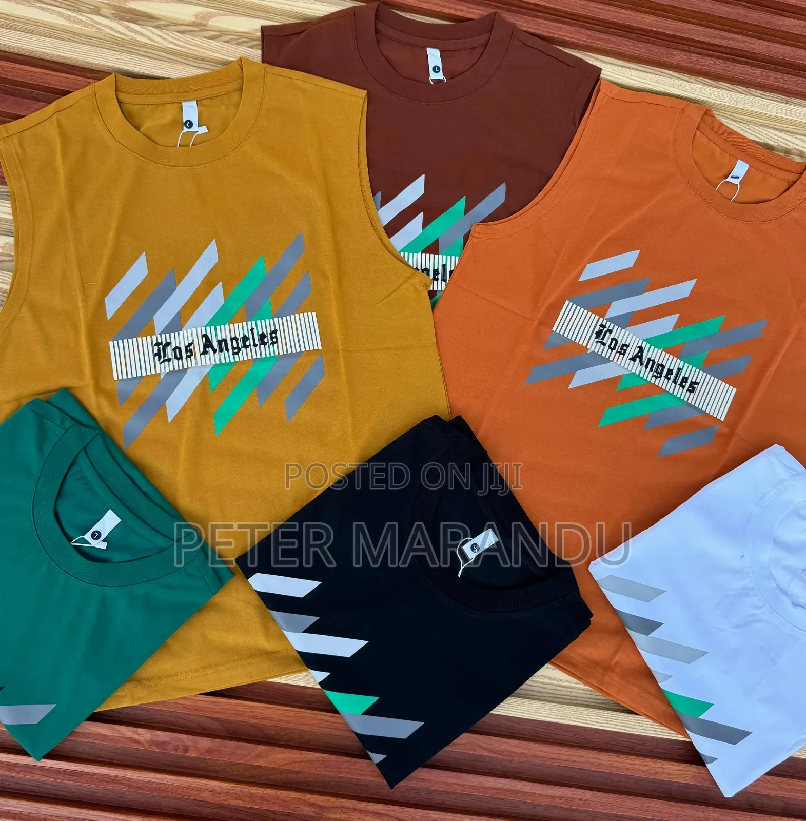 Sleeveles Tees