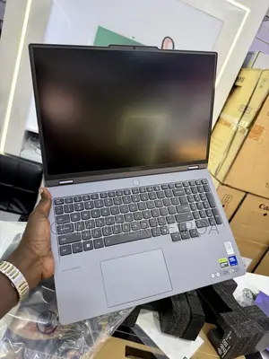 New Laptop Lenovo Legion 5i 32GB Intel Core Ultra 9 SSD 1T
