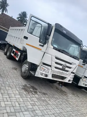 Refurbished Howo 6x4 Tipper