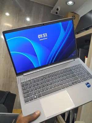 Laptop HP ZBook Power G9 I7 16GB Intel Core I7 SSD 1T