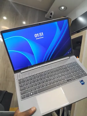 Laptop HP ZBook Power G9 I7 16GB Intel Core I7 SSD 1T