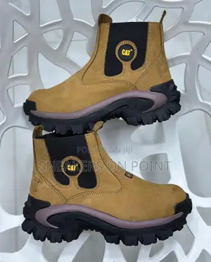 Caterpillar (Cat) Chelsea-Style Work Boots