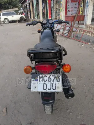 Bajaj Boxer 125 2024 Black
