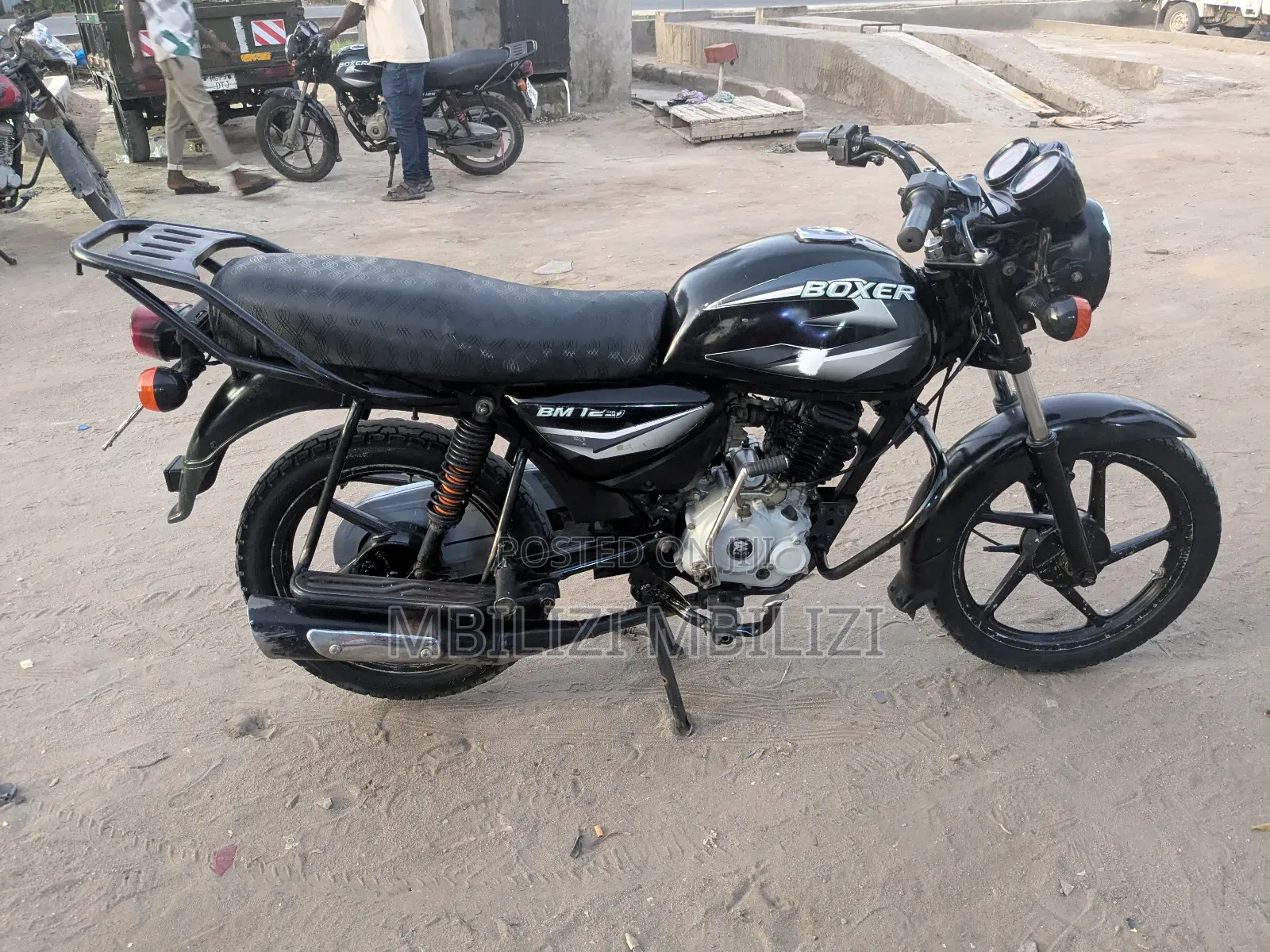 Bajaj Boxer 125 2024 Black