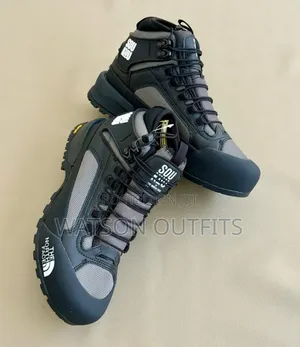 Men's Shoes or Raba or Sneakers in the North Face