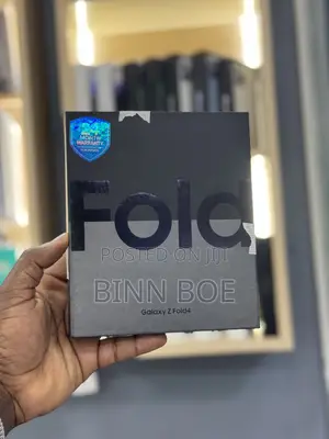 New Samsung Galaxy Z Fold4 256 GB Black