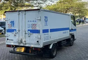 Mitsubishi Canter Guts Refrigerator 1.5 Tonnes on Sale.
