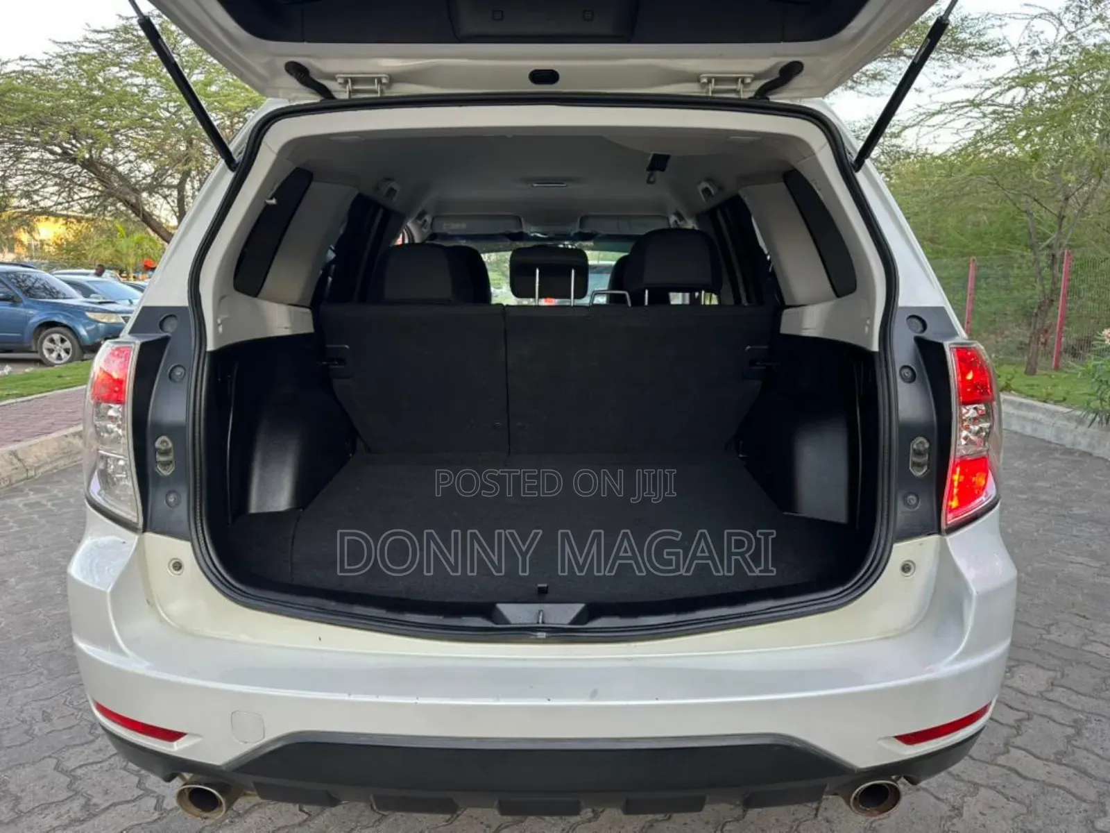 Subaru Forester 2001 White