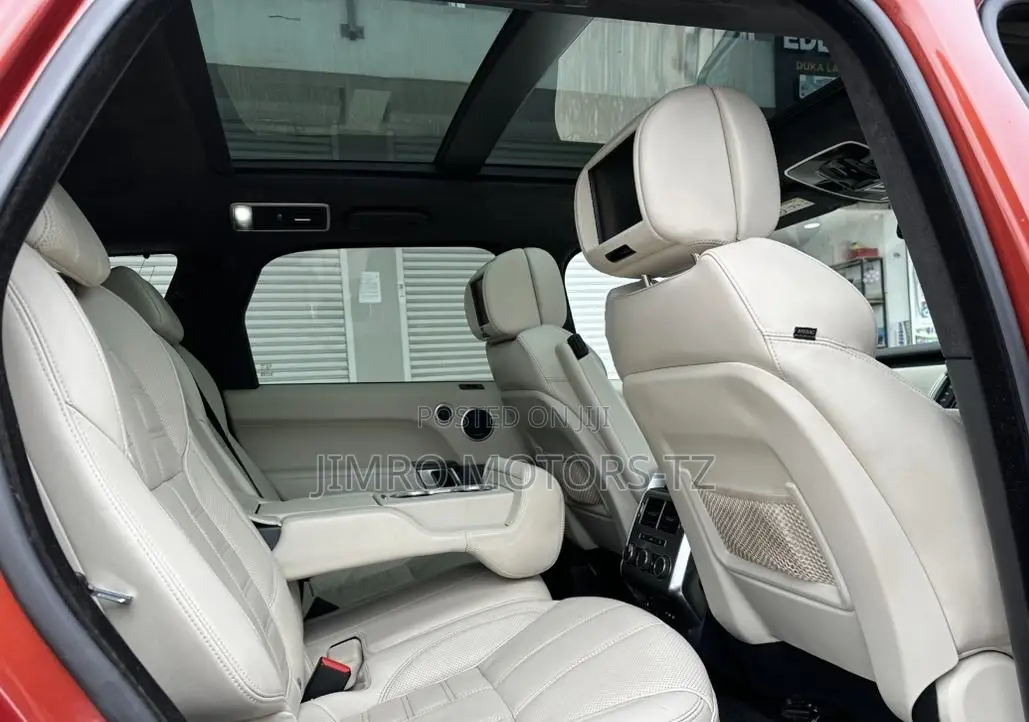Land Rover Range Rover Sport 2014 Orange