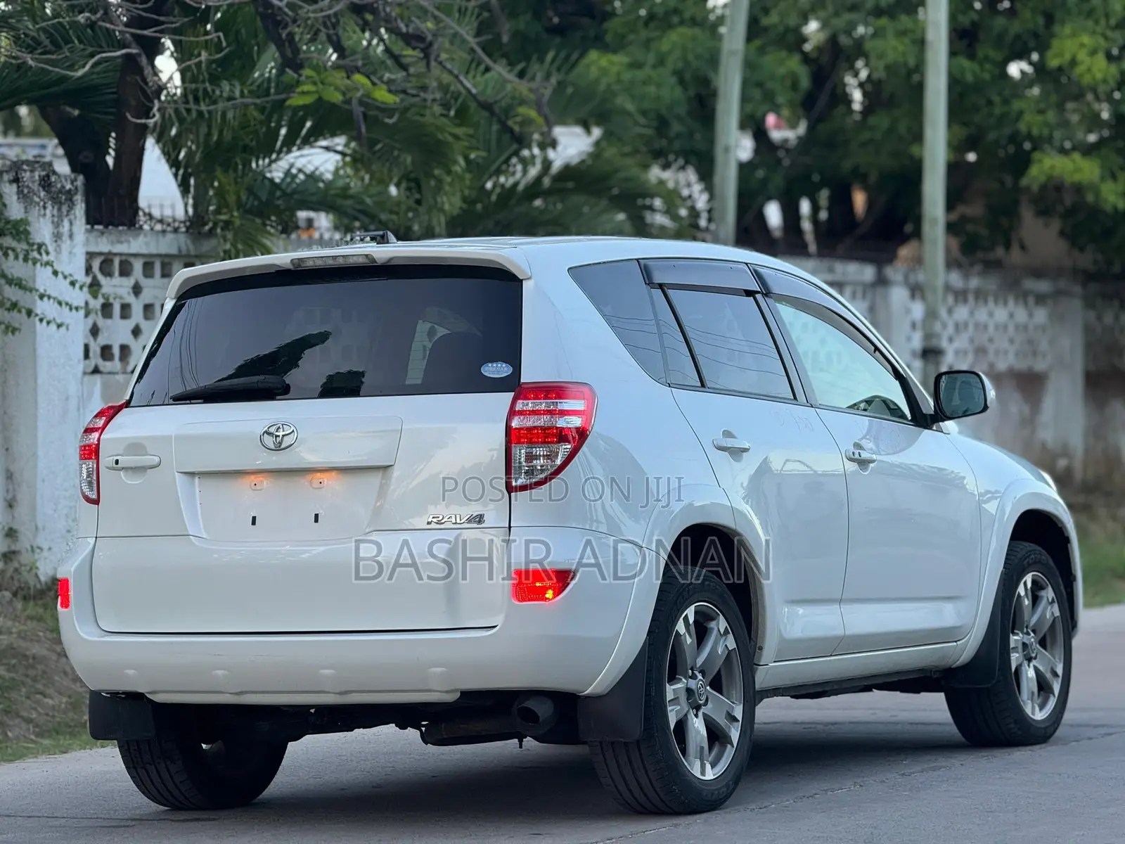 Toyota RAV4 2013 White