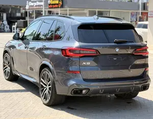 BMW X5 2022 Gray