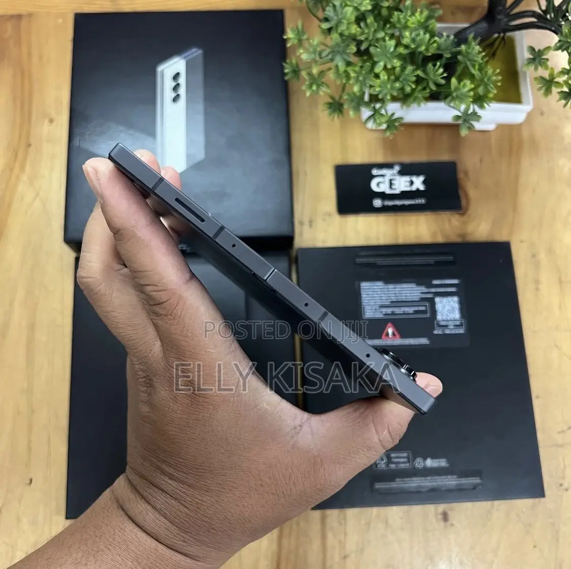 New Samsung Galaxy Z Fold6 256 GB Black