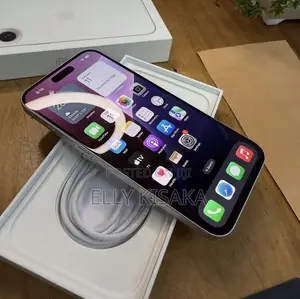 New Apple iPhone 16 128 GB White