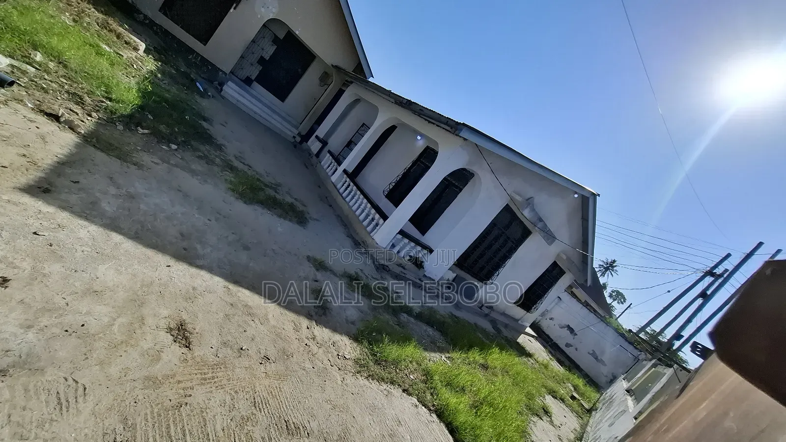 6bdrm Bungalow in Sinza Mugabe for sale