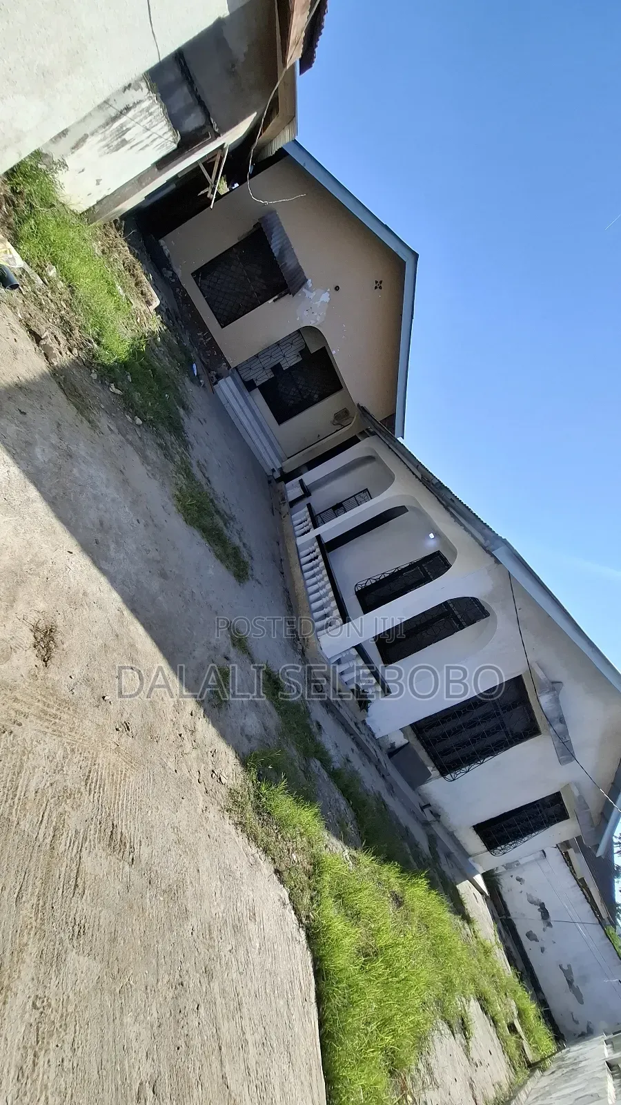 6bdrm Bungalow in Sinza Mugabe for sale