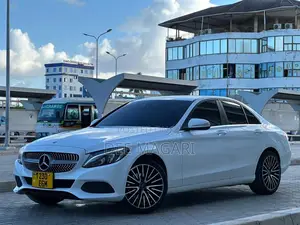 Mercedes-Benz C-Class C 200 (C204) 2014 White