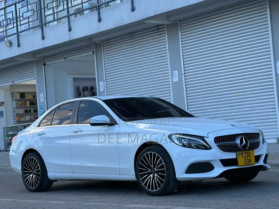 Mercedes-Benz C-Class C 200 (C204) 2014 White