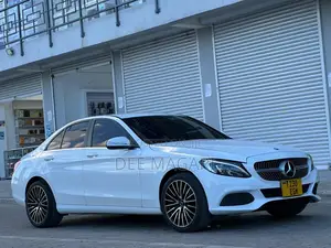 Mercedes-Benz C-Class C 200 (C204) 2014 White