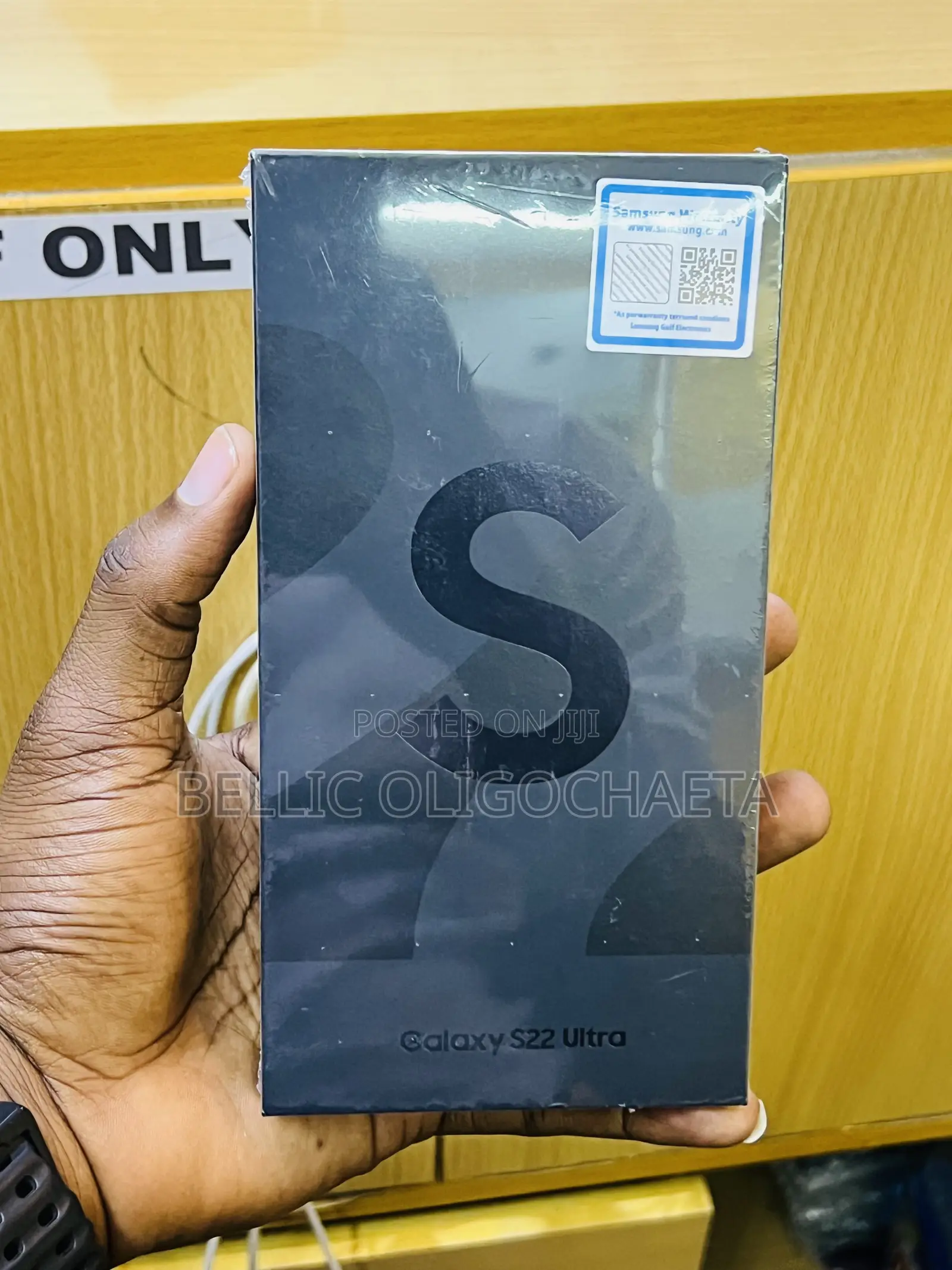 New Samsung Galaxy S22 Ultra 5G 256 GB Black