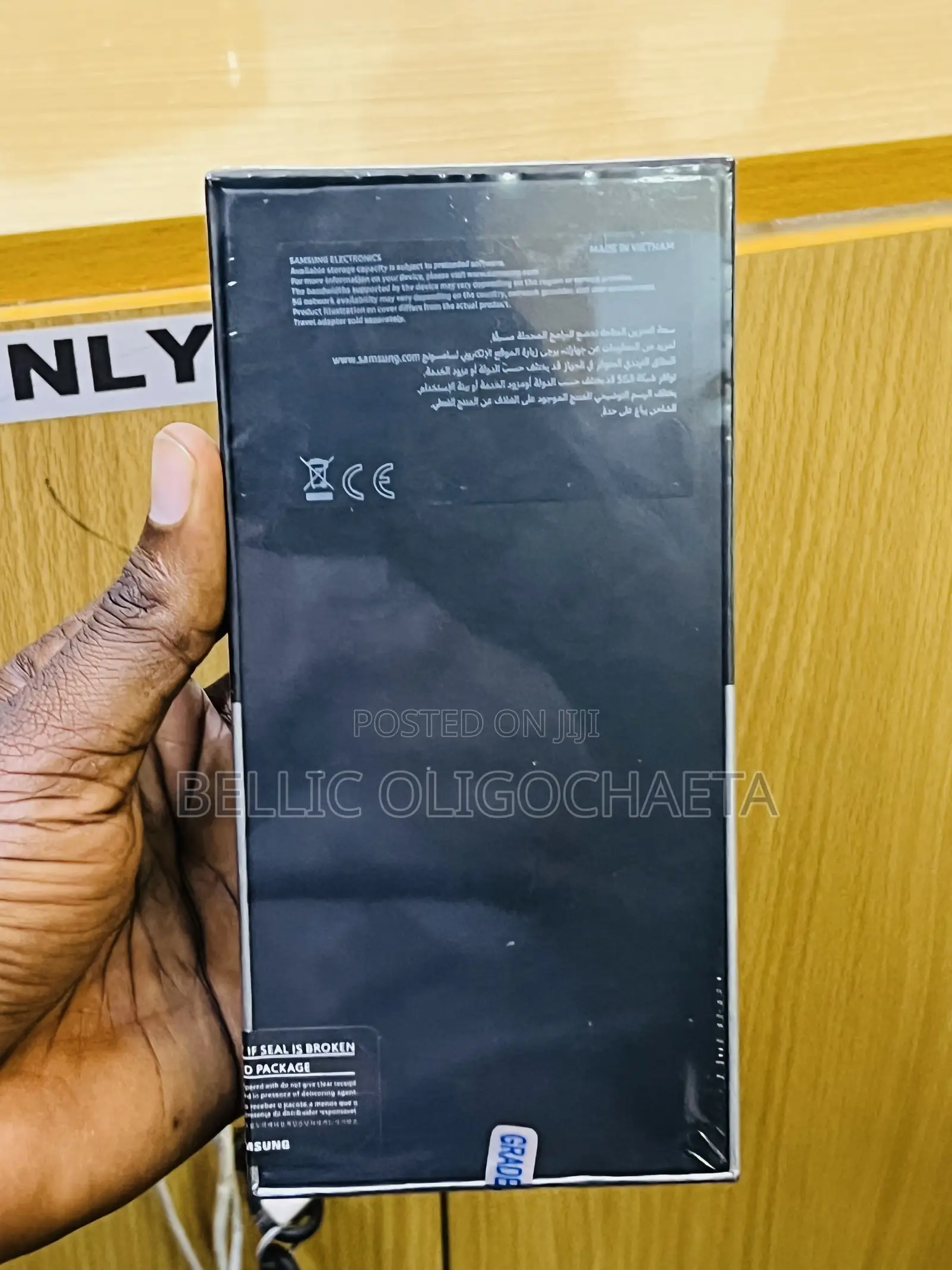 New Samsung Galaxy Z Flip4 256 GB Rose Gold