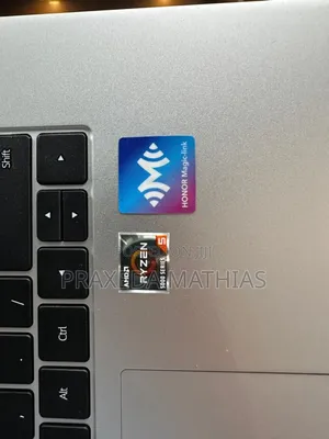Laptop 16GB AMD Ryzen 5 SSD 512GB
