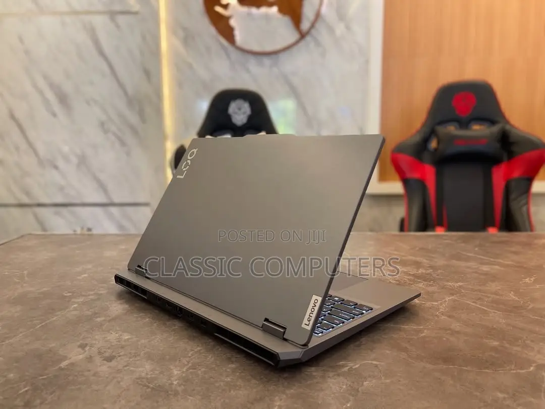 New Laptop Lenovo LOQ 15ARP9 16GB Intel Core I7 SSD 512GB