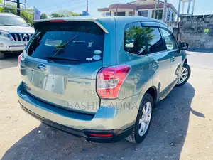 Subaru Forester 2015 Green