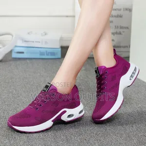 Ladies Shoes or Sneakers or Raba Mpya Kabisa