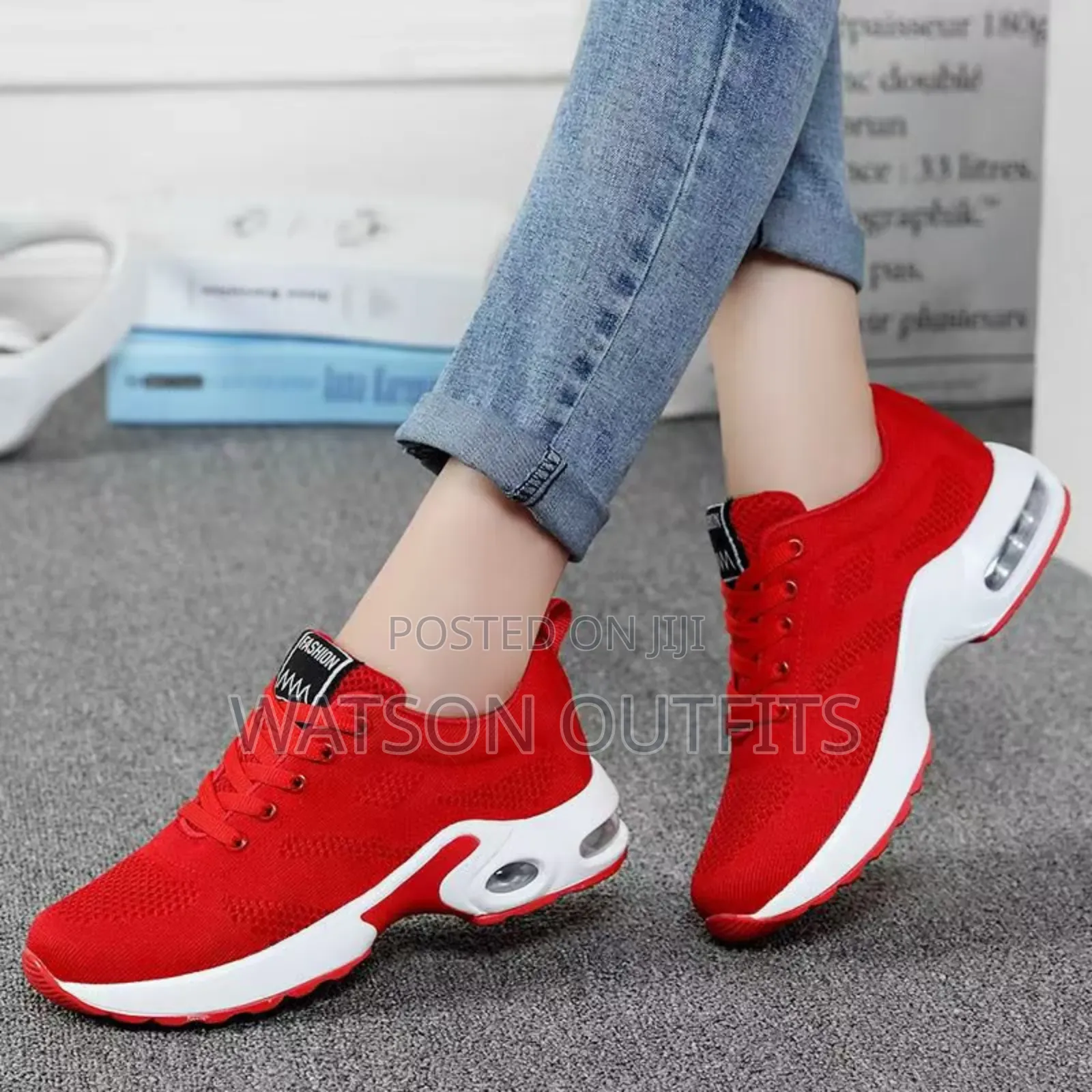 Ladies Shoes or Sneakers or Raba Mpya Kabisa