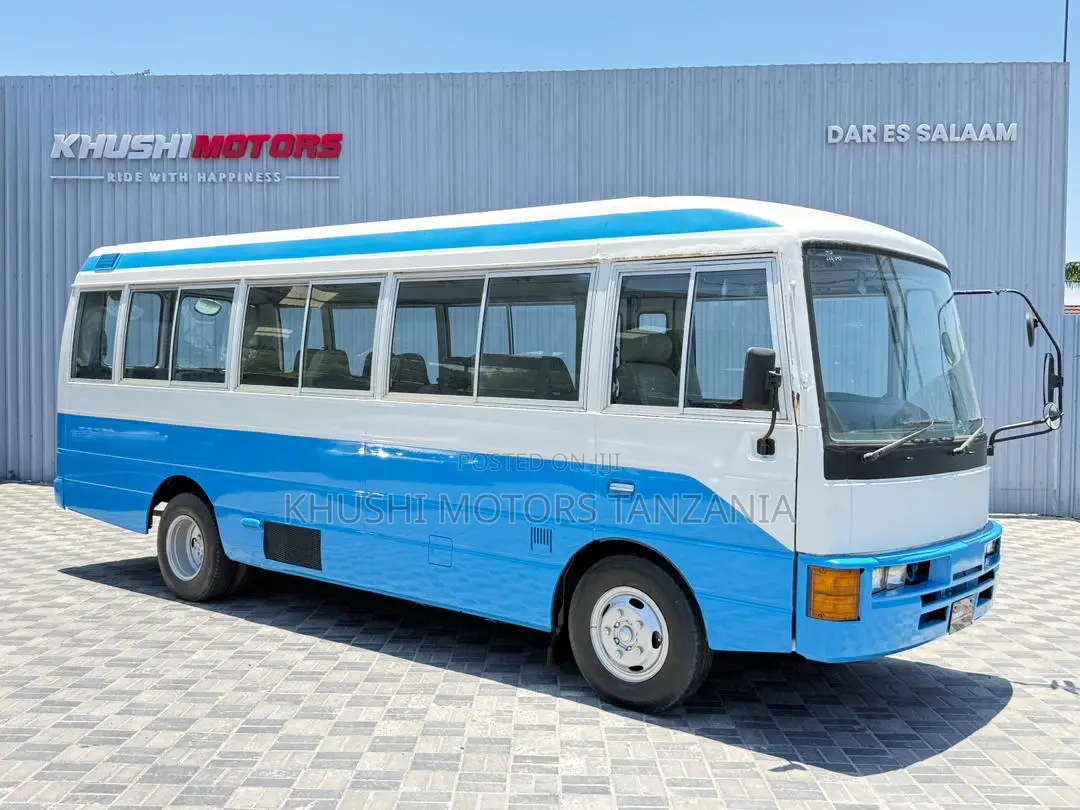 Nissan Civilian 1994 Blue