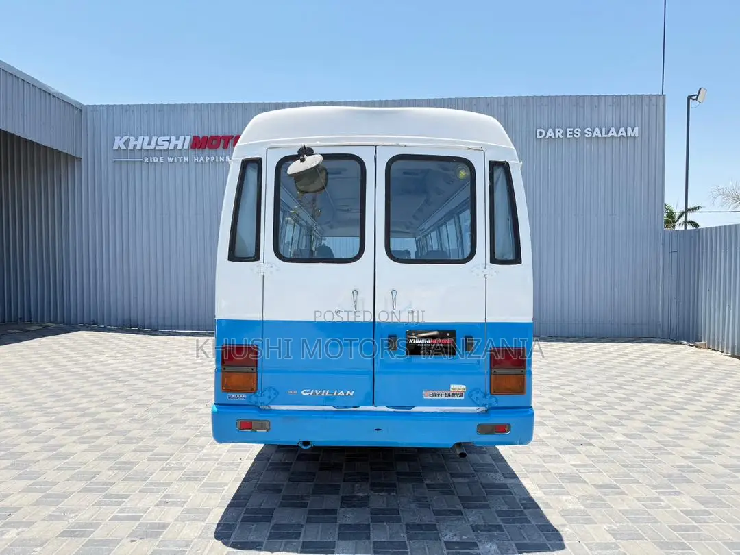 Nissan Civilian 1994 Blue