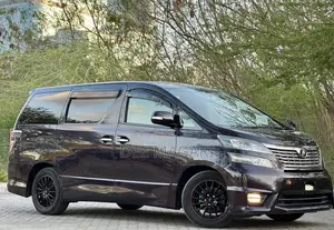 Toyota Vellfire 2010 Black