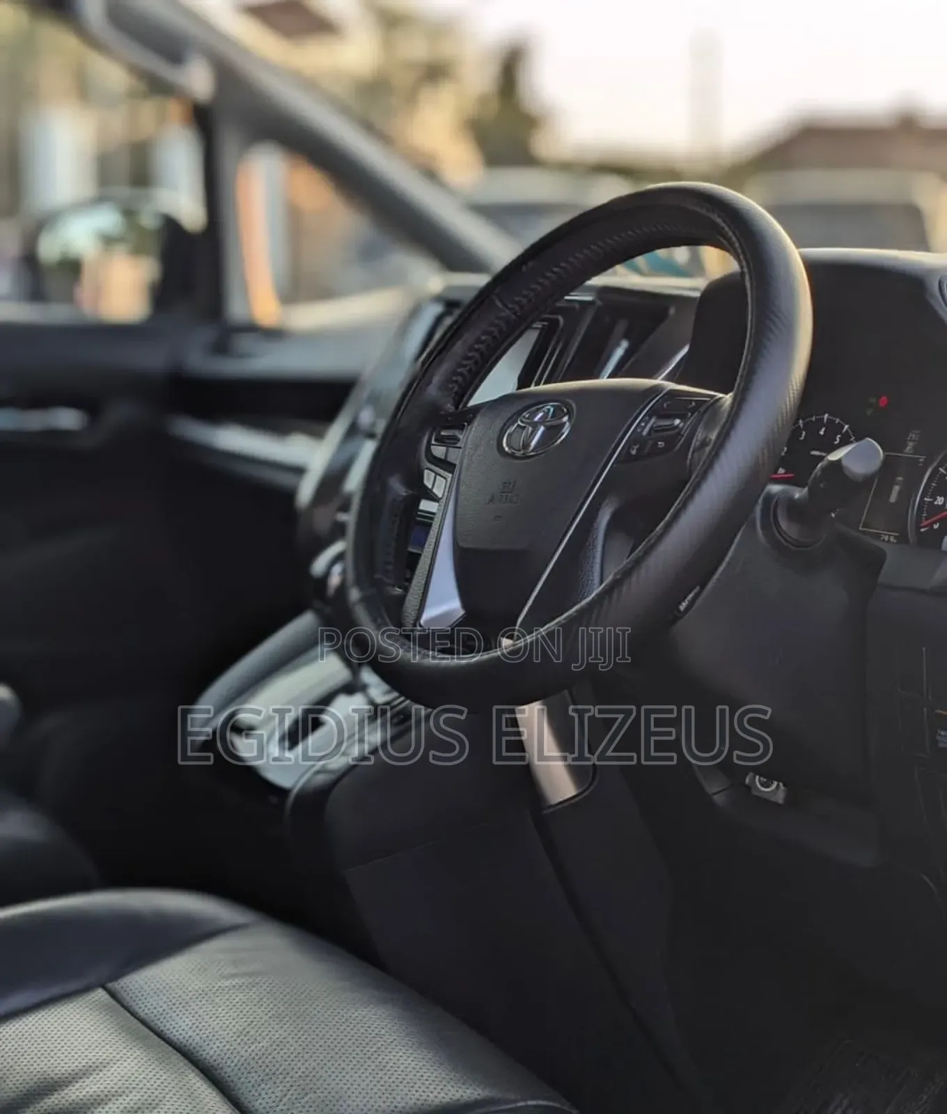 Toyota Alphard 2017 White