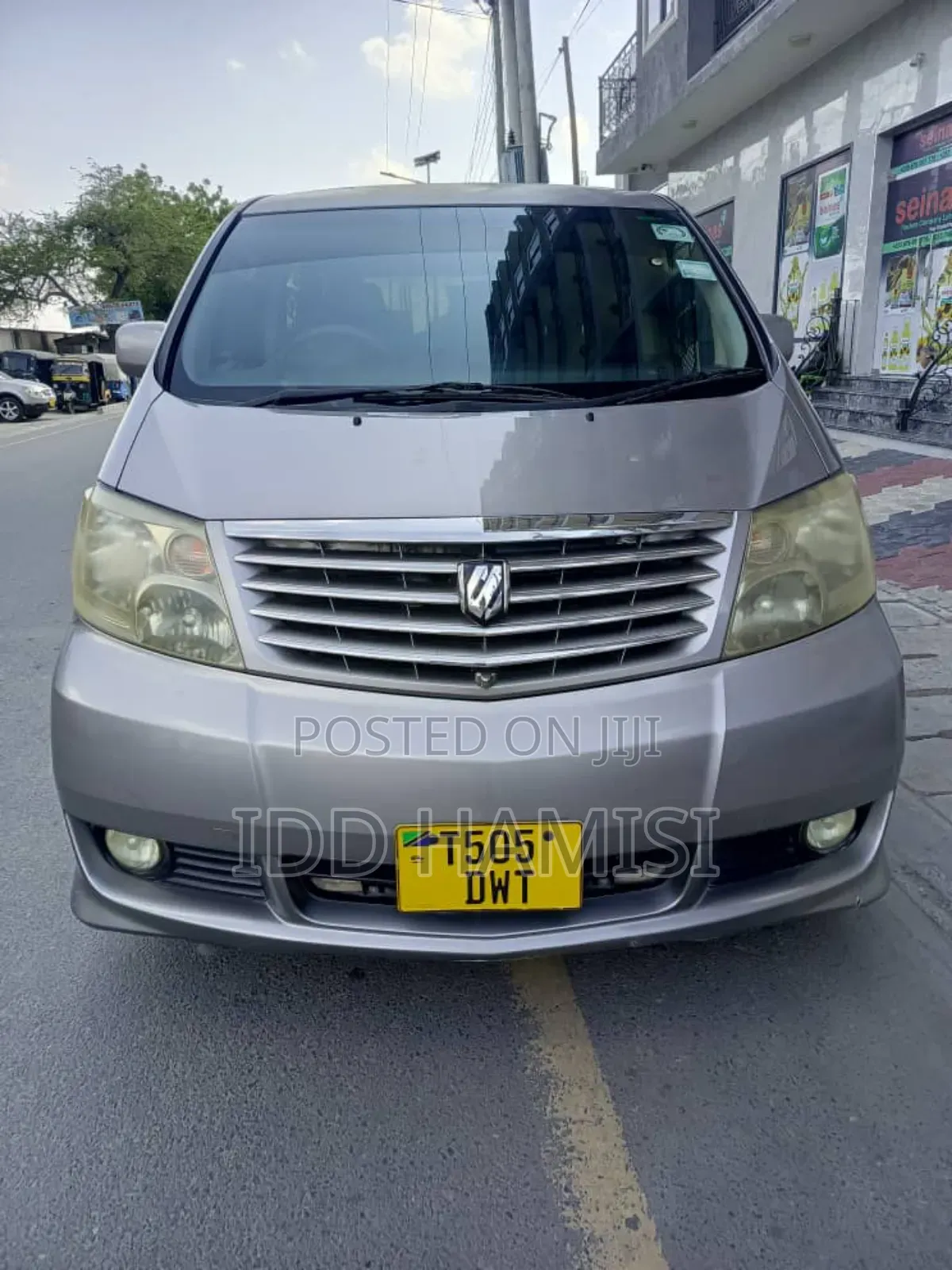 Toyota Alphard 2004 Silver