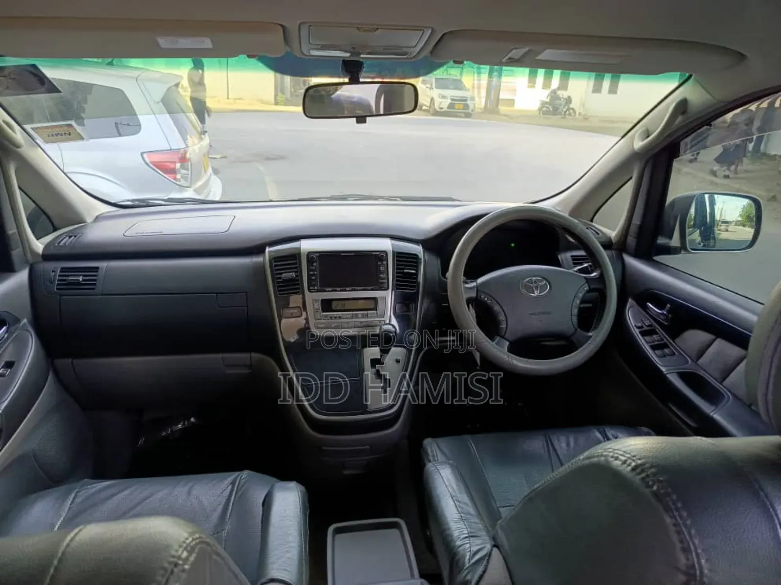 Toyota Alphard 2004 Silver