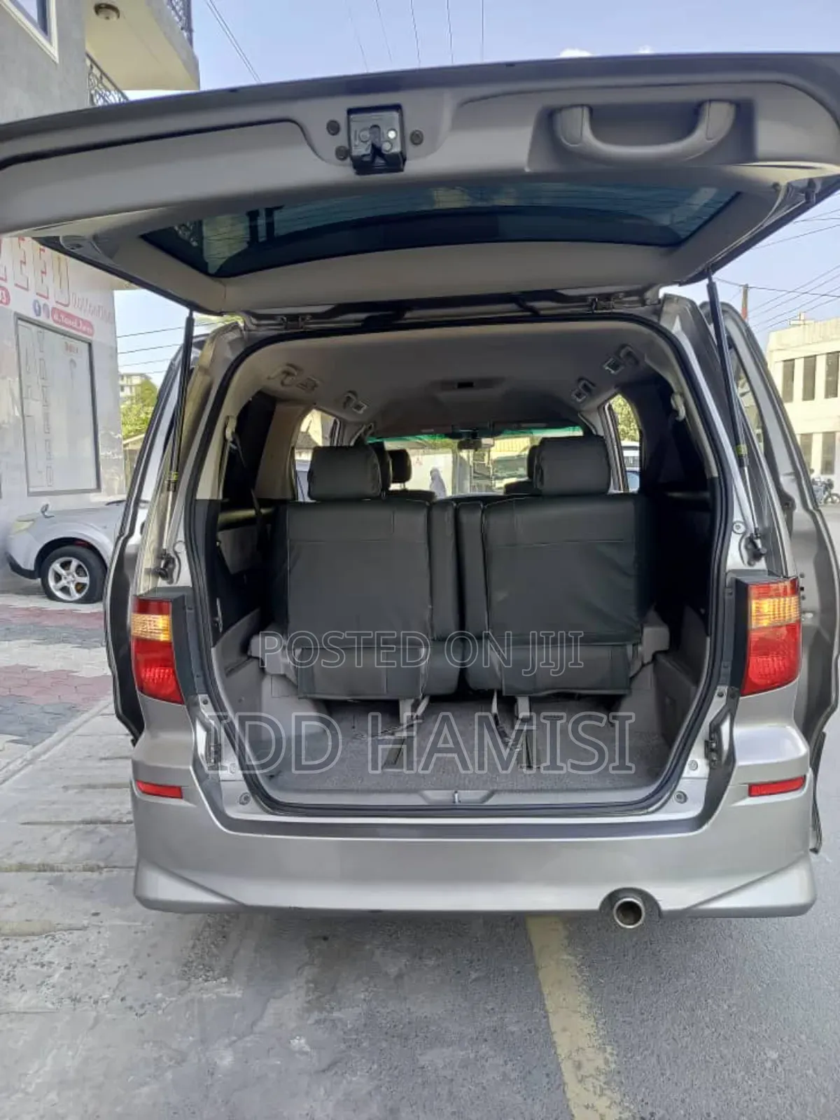Toyota Alphard 2004 Silver