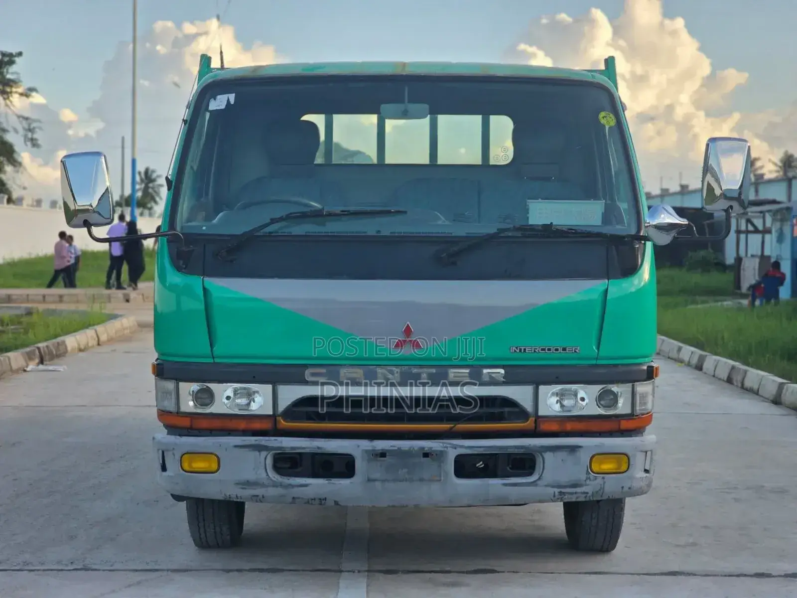Mitsubishi Canter 1999 Blue
