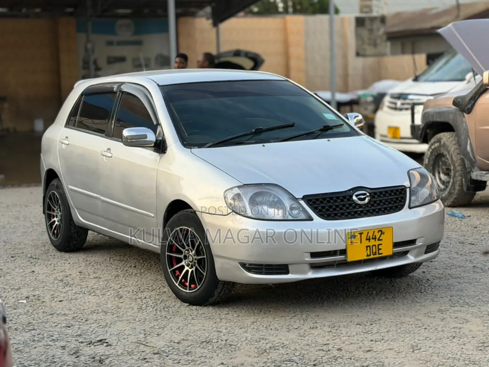 Toyota Corolla RunX 2004 Silver
